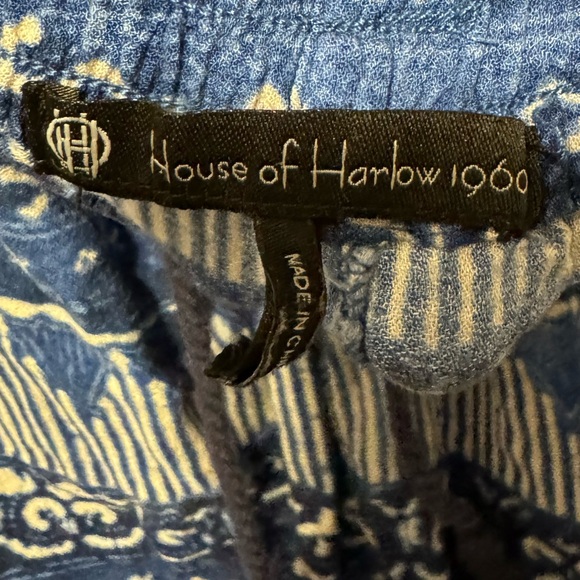 House of Harlow 1960 Easy Fringe Shorts Drawstring Abstract Print Blue White - Picture 6 of 7